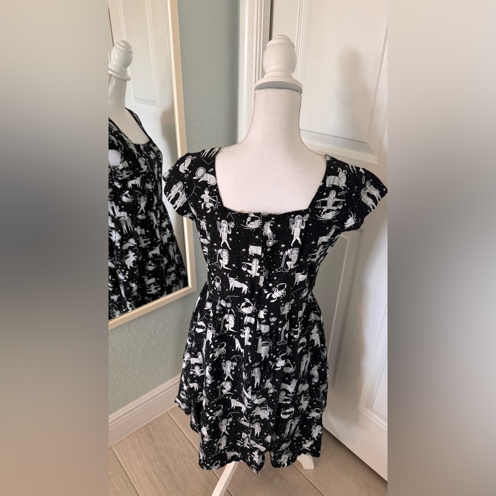Mata Traders Zodiac/Horoscope Dress Sz M - Picture 7 of 10